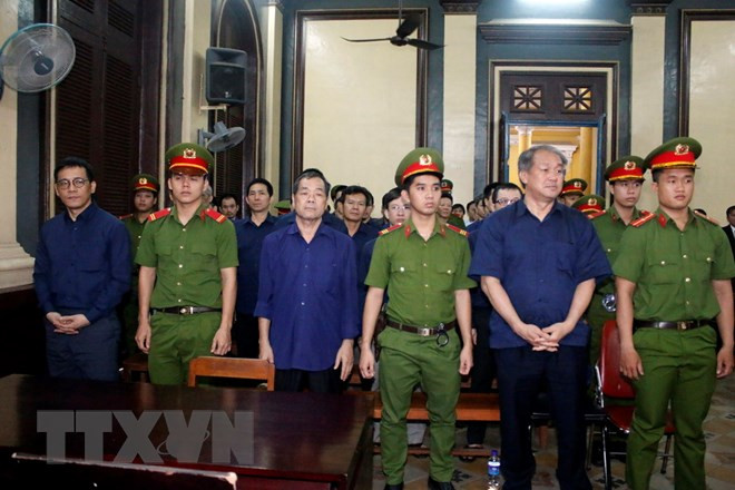 Devuelven expediente del caso de violaciones cometido en banco VNCB de Vietnam ảnh 1