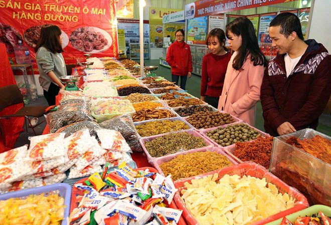 Celebran ferias de primavera en localidades vietnamitas ảnh 1 Celebran ferias de primavera en localidades vietnamitas ảnh 1