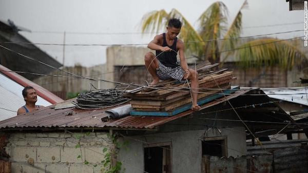 Supertifón Mangkhut toca tierra en Filipinas ảnh 1 Supertifón Mangkhut toca tierra en Filipinas ảnh 1