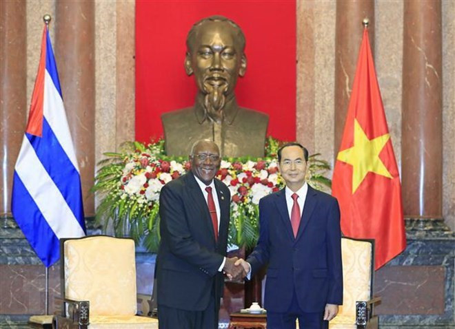 Vietnam decidido a continuar fortaleciendo la solidaridad con Cuba ảnh 1 Vietnam decidido a continuar fortaleciendo la solidaridad con Cuba ảnh 1
