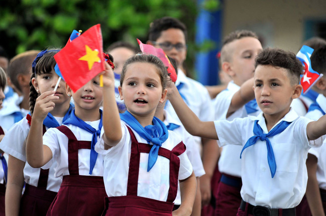 Múltiples actividades en Cuba recuerdan histórica visita de Fidel a Vietnam en 1973 ảnh 3