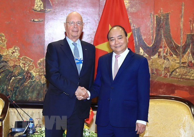 Klaus Schwab destaca éxitos de FEM- ASEAN 2018 en Vietnam ảnh 1 Klaus Schwab destaca éxitos de FEM- ASEAN 2018 en Vietnam ảnh 1