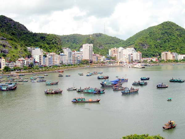 Desarrollan productos turísticos típicos de archipiélago de Vietnam ảnh 1 Desarrollan productos turísticos típicos de archipiélago de Vietnam ảnh 1