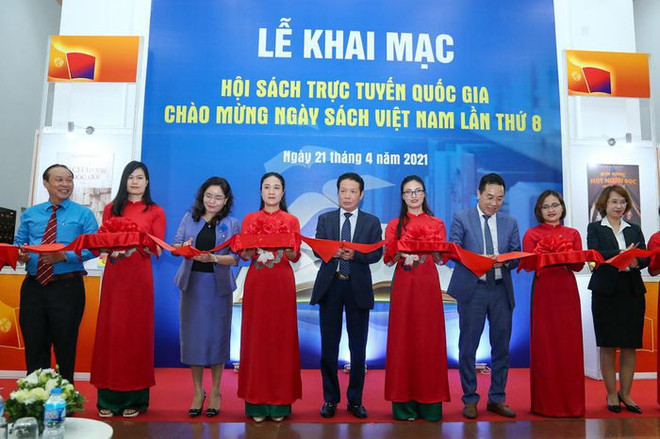Celebrarán el Día del Libro de Vietnam ảnh 2 Celebrarán el Día del Libro de Vietnam ảnh 2
