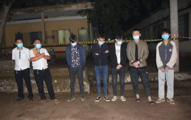 Detienen a extranjeros por entrar ilegalmente en provincia vietnamita de Binh Phuoc ảnh 1 Detienen a extranjeros por entrar ilegalmente en provincia vietnamita de Binh Phuoc ảnh 1