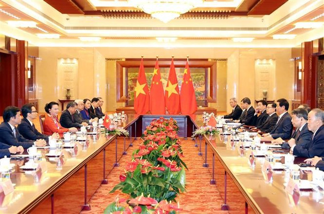[Fotos] Continúa presidenta del parlamento de Vietnam su visita a China ảnh 2