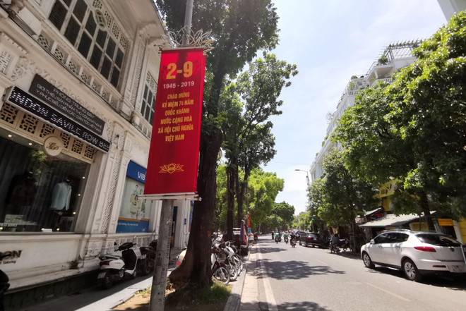 [Foto] Hanoi se viste de fiesta en Día de la Independencia ảnh 5