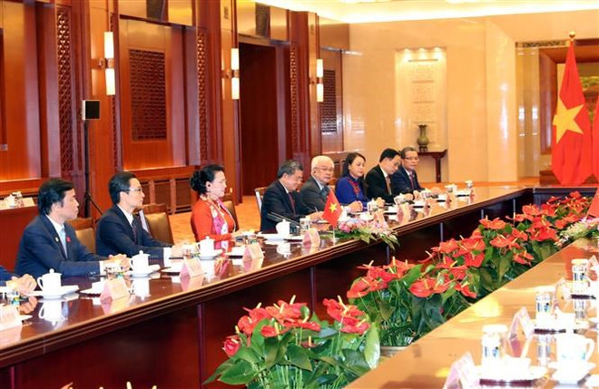 [Fotos] Continúa presidenta del parlamento de Vietnam su visita a China ảnh 3