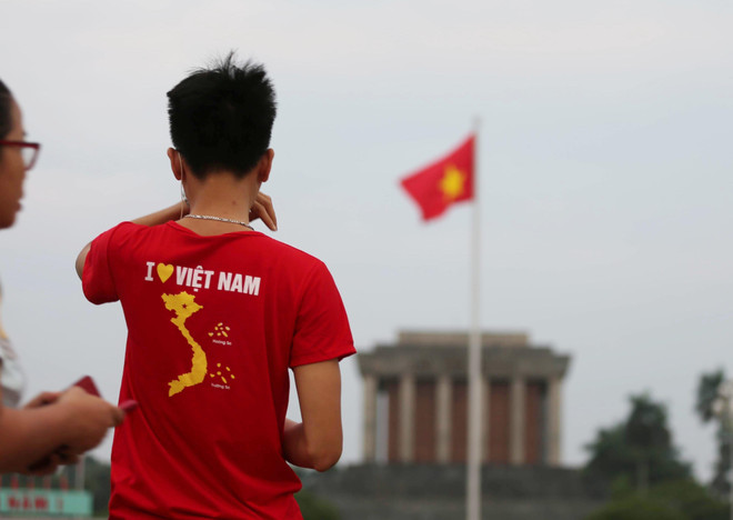 [Foto] Ceremonia de izamiento de la banda en Día de la Independencia ảnh 4