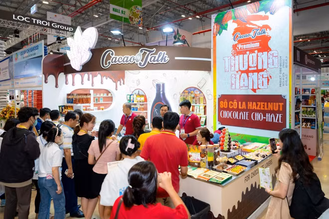 Vietnam reporta superávit comercial multimillonario con Europa y América ảnh 2