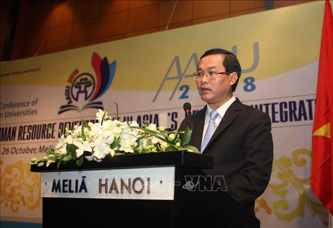 Expertos vietnamitas y extranjeros intercambian experiencias en educación abierta ảnh 2 Expertos vietnamitas y extranjeros intercambian experiencias en educación abierta ảnh 2