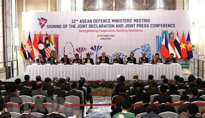 Vietnam llama a promover rol central de ASEAN en mantenimiento de paz ảnh 1