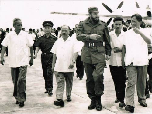A 45 años de la histórica visita de Fidel a Vietnam ảnh 2