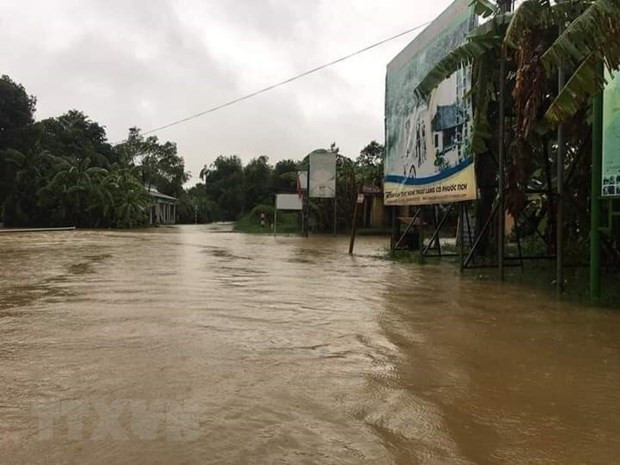 Inundaciones provocan pérdidas en provincias centrales de Vietnam ảnh 1 Inundaciones provocan pérdidas en provincias centrales de Vietnam ảnh 1