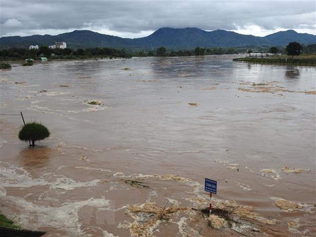 Reportan dos muertes por inundaciones en la provincia vietnamita de Kon Tum ảnh 1 Reportan dos muertes por inundaciones en la provincia vietnamita de Kon Tum ảnh 1