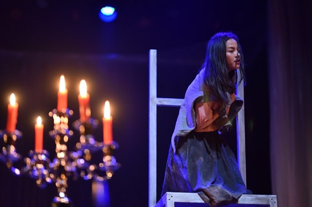 Artista japonés trabajará con teatro vietnamita ảnh 1