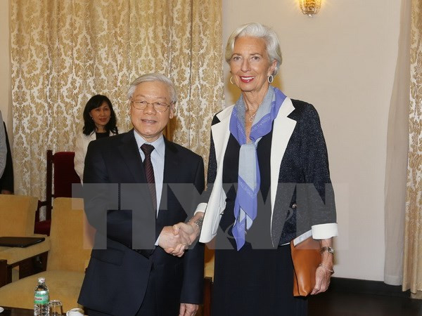 Máximo líder partidista de Vietnam recibe a directora general de FMI ảnh 1 Máximo líder partidista de Vietnam recibe a directora general de FMI ảnh 1
