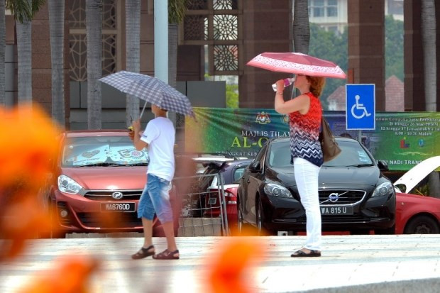 Malasia: Calor obliga al cierre de escuelas ảnh 1 Malasia: Calor obliga al cierre de escuelas ảnh 1