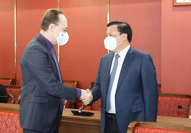 Hanoi prioriza cooperación con localidades rusas ảnh 1