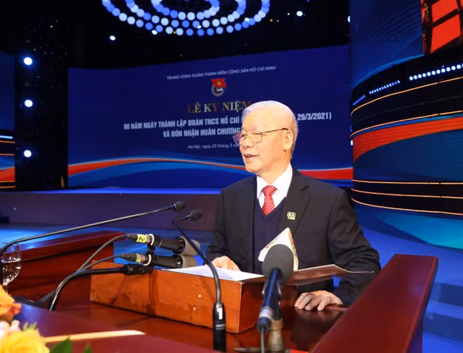 Máximo dirigente de Vietnam destaca papel de vanguardia de los jóvenes ảnh 1