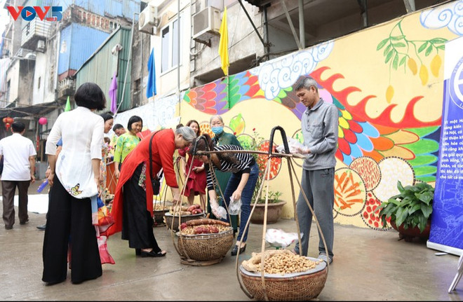 Hanoi inaugura espacio público para trabajadores ảnh 1 Hanoi inaugura espacio público para trabajadores ảnh 1