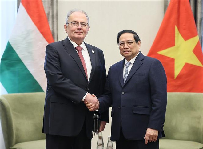 Primer ministro de Vietnam concluye visita a Hungría ảnh 2 Primer ministro de Vietnam concluye visita a Hungría ảnh 2