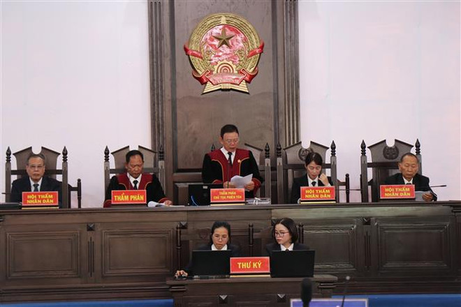 Tribunal vietnamita condena a cadena perpetua a 10 terroristas ảnh 1 Tribunal vietnamita condena a cadena perpetua a 10 terroristas ảnh 1
