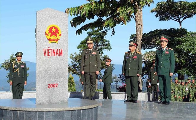 Efectúan primer Intercambio Amistoso de Defensa Fronteriza Vietnam-Laos-Camboya ảnh 1 Efectúan primer Intercambio Amistoso de Defensa Fronteriza Vietnam-Laos-Camboya ảnh 1