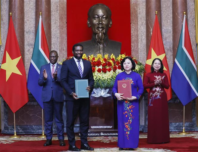 Vietnam aprecia amistad tradicional con Sudáfrica, afirma vicepresidenta ảnh 3 Vietnam aprecia amistad tradicional con Sudáfrica, afirma vicepresidenta ảnh 3