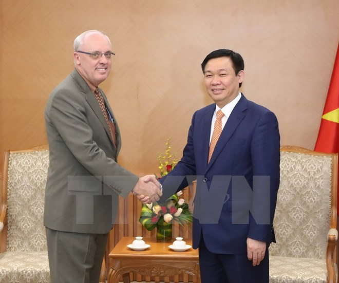 Vicepremier de Vietnam destaca lazos con escuela universitaria estadounidense ảnh 1 Vicepremier de Vietnam destaca lazos con escuela universitaria estadounidense ảnh 1