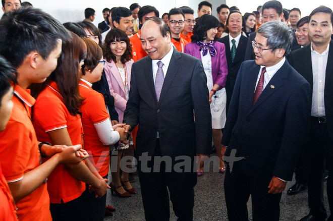 Gobierno emitirá decreto para facilitar operación de zona de alta tecnología Hoa Lac ảnh 1