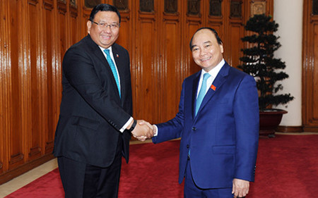 Vietnam felicita a Filipinas por aniversario de lazos diplomáticos ảnh 1 Vietnam felicita a Filipinas por aniversario de lazos diplomáticos ảnh 1