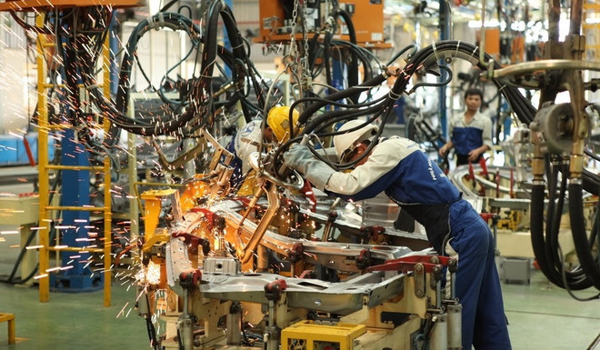 Las empresas son el "corazón" de la economía, afirma premier vietnamita ảnh 2 Las empresas son el "corazón" de la economía, afirma premier vietnamita ảnh 2