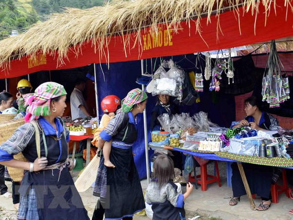 Vietnam promueve comercio en zonas remotas y montañosas ảnh 1 Vietnam promueve comercio en zonas remotas y montañosas ảnh 1