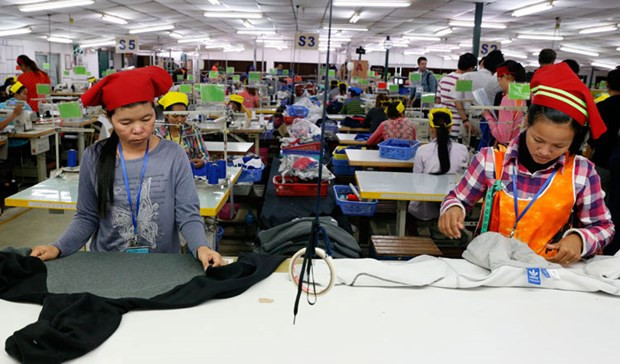 Unión Europea comienza a retirar parte de preferencias arancelarias a Camboya ảnh 1 Unión Europea comienza a retirar parte de preferencias arancelarias a Camboya ảnh 1