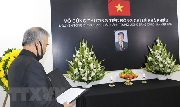 Rinden homenaje póstumo a Le Kha Phieu en países latinoamericanos ảnh 1 Rinden homenaje póstumo a Le Kha Phieu en países latinoamericanos ảnh 1