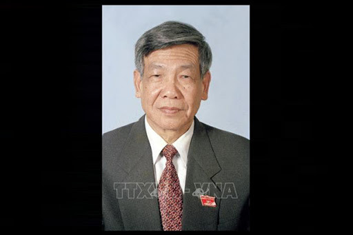 Rinden tributo póstumo al exdirigente Le Kha Phieu en Noruega ảnh 1