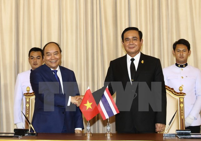 Vietnam y Tailandia comprometidos a elevar intercambio comercial a 20 mil millones de dólares para 2020 ảnh 1 Vietnam y Tailandia comprometidos a elevar intercambio comercial a 20 mil millones de dólares para 2020 ảnh 1