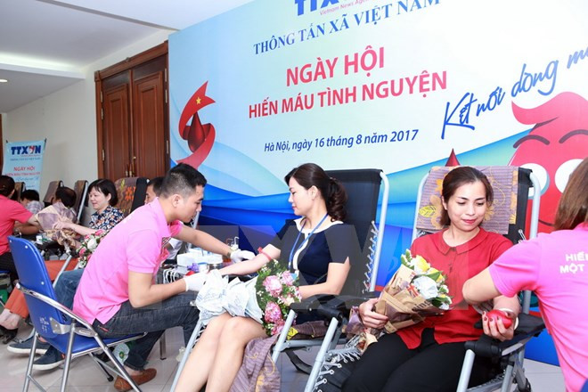 Agencia Vietnamita de Noticias se suma a programa de donación de sangre ảnh 1 Agencia Vietnamita de Noticias se suma a programa de donación de sangre ảnh 1