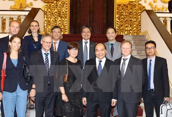 Vietnam da bienvenida a inversores europeos, dice premier ảnh 1