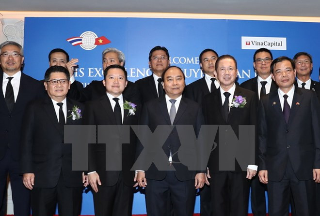 Premier vietnamita dialoga con representantes de empresas tailandesas ảnh 1 Premier vietnamita dialoga con representantes de empresas tailandesas ảnh 1