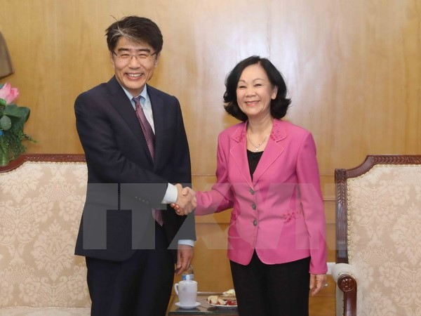 Vietnam concede importancia a la elevación de calidad de vida de trabajadores ảnh 1 Vietnam concede importancia a la elevación de calidad de vida de trabajadores ảnh 1