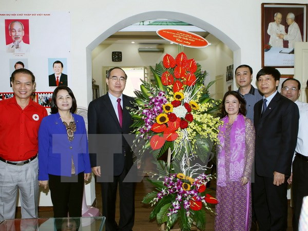 Presidente de organización de masas felicita 70 años de Cruz Roja de Vietnam ảnh 1 Presidente de organización de masas felicita 70 años de Cruz Roja de Vietnam ảnh 1