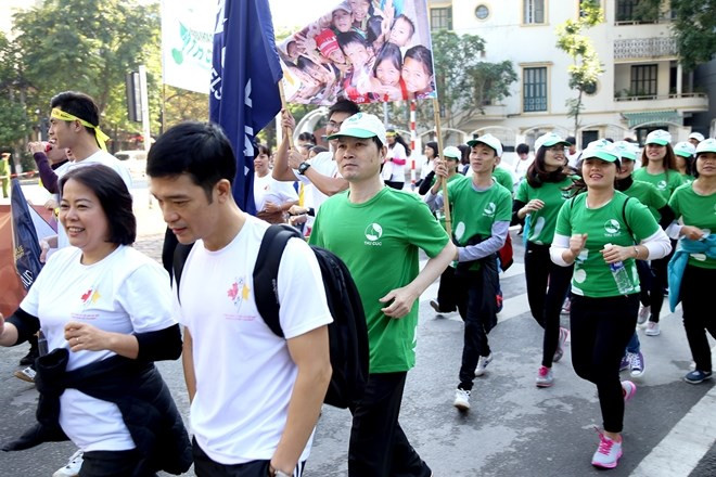 Iniciarán carrera a favor de niños Hanoi 2016 en diciembre próximo ảnh 1 Iniciarán carrera a favor de niños Hanoi 2016 en diciembre próximo ảnh 1