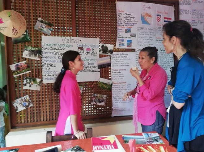 Honra niña venezolana a Vietnam en su trabajo de fin de curso de primaria ảnh 3 Honra niña venezolana a Vietnam en su trabajo de fin de curso de primaria ảnh 3