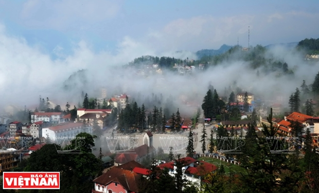 Provincia vietnamita de Lao Cai recibió tres millones de turistas en primer semestre de 2019 ảnh 1 Provincia vietnamita de Lao Cai recibió tres millones de turistas en primer semestre de 2019 ảnh 1