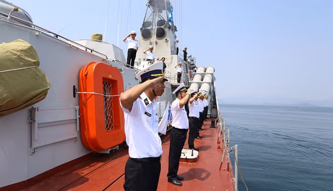Buque vietnamita participa en ejercicios navales de ADMM+ ảnh 1 Buque vietnamita participa en ejercicios navales de ADMM+ ảnh 1