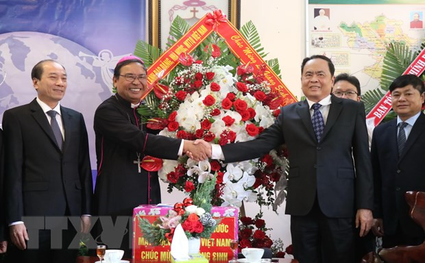Frente de la Patria de Vietnam felicita a católicos con motivo de Navidad ảnh 1 Frente de la Patria de Vietnam felicita a católicos con motivo de Navidad ảnh 1