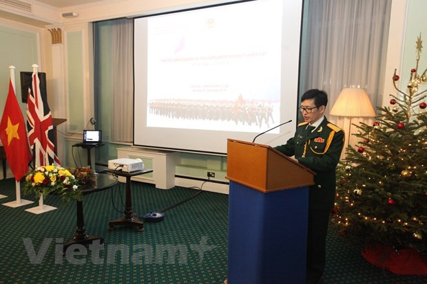 Conmemoran en Reino Unido la fundación del Ejército Popular de Vietnam ảnh 1 Conmemoran en Reino Unido la fundación del Ejército Popular de Vietnam ảnh 1