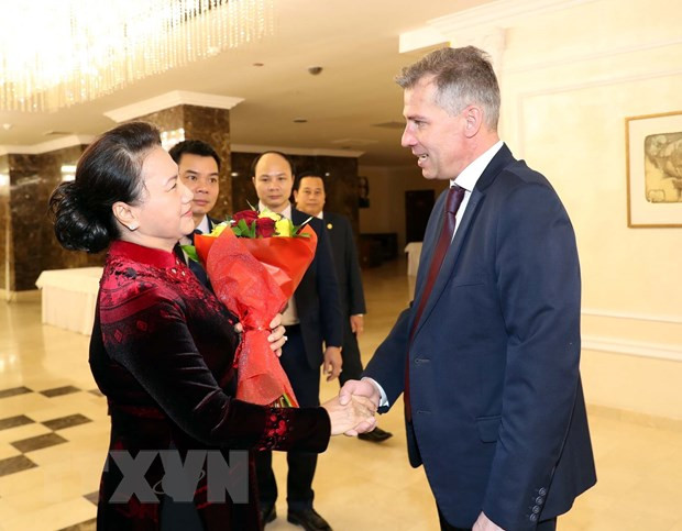 Vietnam desea intensificar colaboración con Partido Comunista de Belarús ảnh 1 Vietnam desea intensificar colaboración con Partido Comunista de Belarús ảnh 1